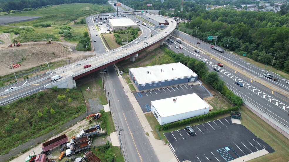 More Photos Of 717 Creek Rd, Bellmawr Manufacturing For Lease