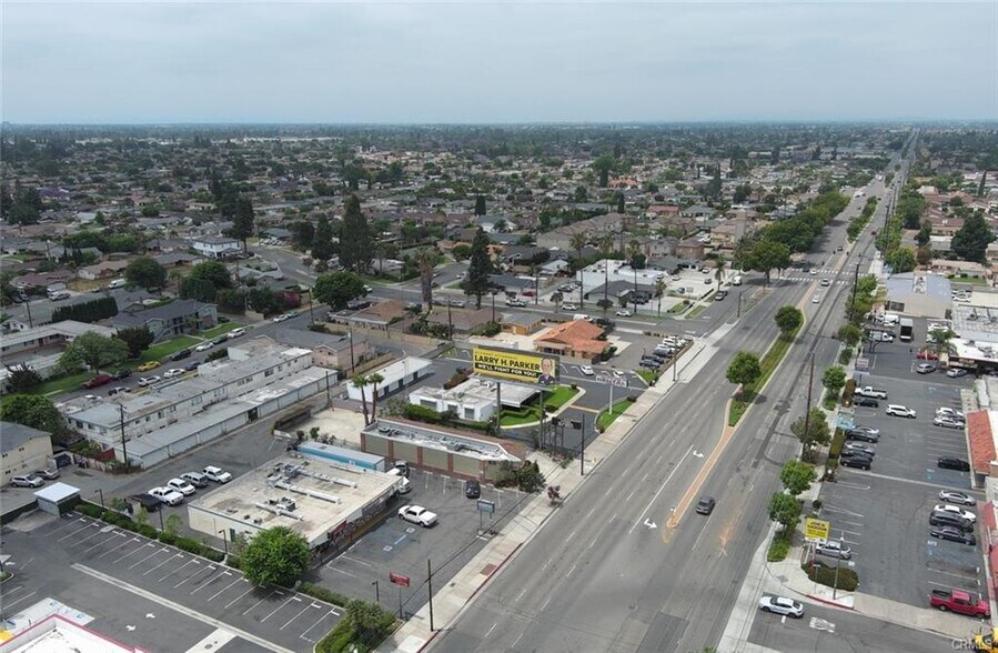 More Photos Of 10616-10622 Katella Ave, Anaheim Loft Creative Space For Sale