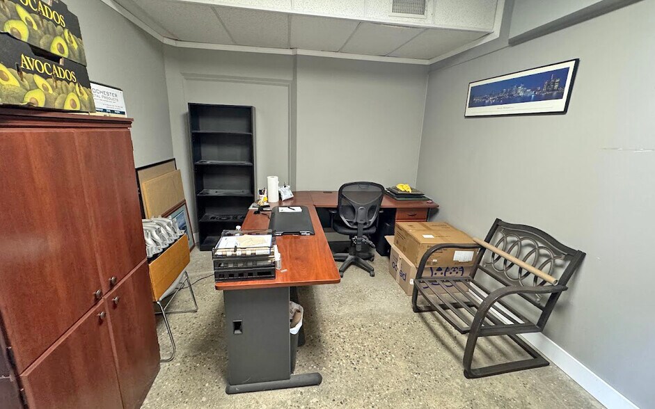 More Photos Of 1058-1094 S Main St, Plymouth Office For Sale