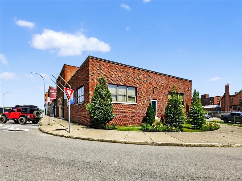 More Photos Of 263 Central Ave, Rochester Storefront Retail Office For Sale