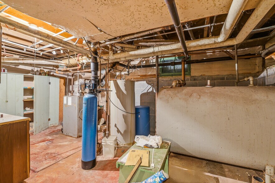 More Photos Of 181 S Main St, Markesan Office Residential For Sale