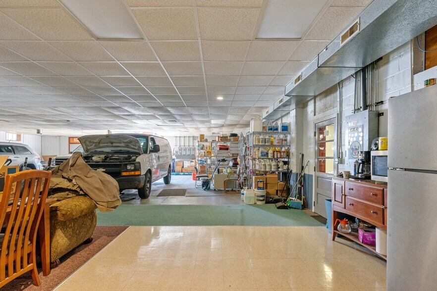 More Photos Of 75 Jackson Ave, Cohoes Warehouse For Lease