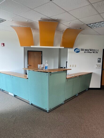 More Photos Of 112 Third Ave, Carnegie Office For Sale