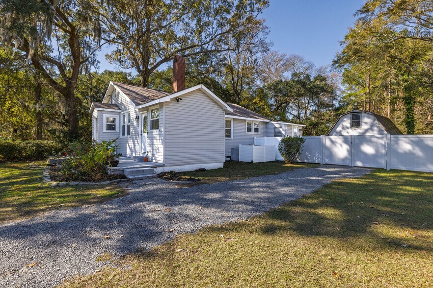 More Photos Of 3014 Maybank Hwy, Johns Island Medical For Sale