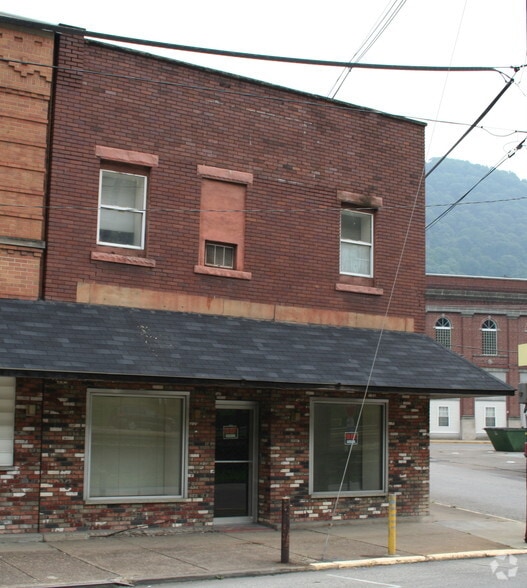 More Photos Of 200 3rd Ave, Montgomery Storefront Retail Residential For Sale
