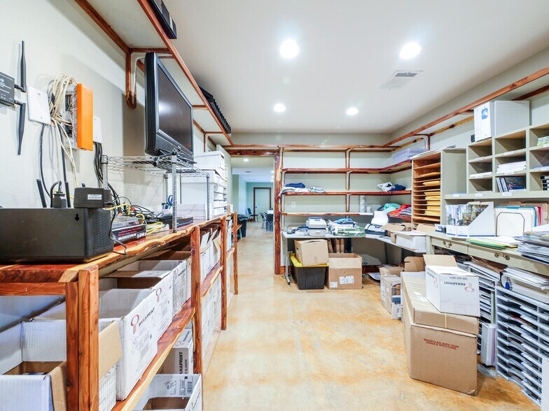 More Photos Of 55 Heritage Rd, Gordonville Office Residential For Sale