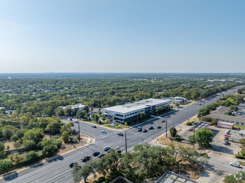 More Photos Of 8701 Menchaca Rd, Austin Medical For Sale