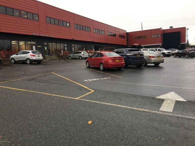 More Photos Of 600 E Railroad Ave, Wasilla Office For Sale