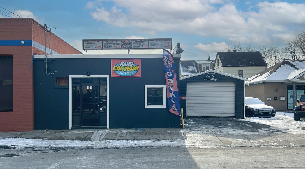 More Photos Of 132 W Sandford Blvd, Mount Vernon Freestanding For Sale