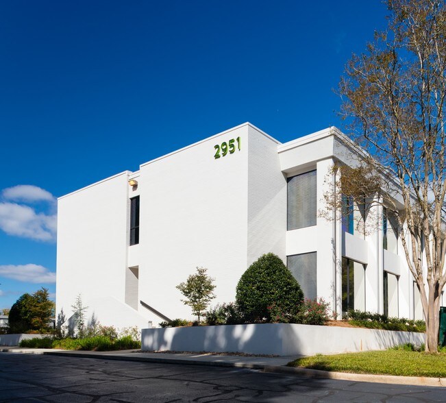 More Photos Of 2951 Flowers Rd S, Atlanta Office For Lease
