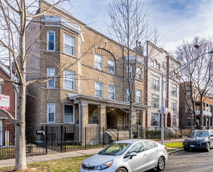 Primary Photo Of 4431-4433 N Racine Ave, Chicago Apartments For Sale