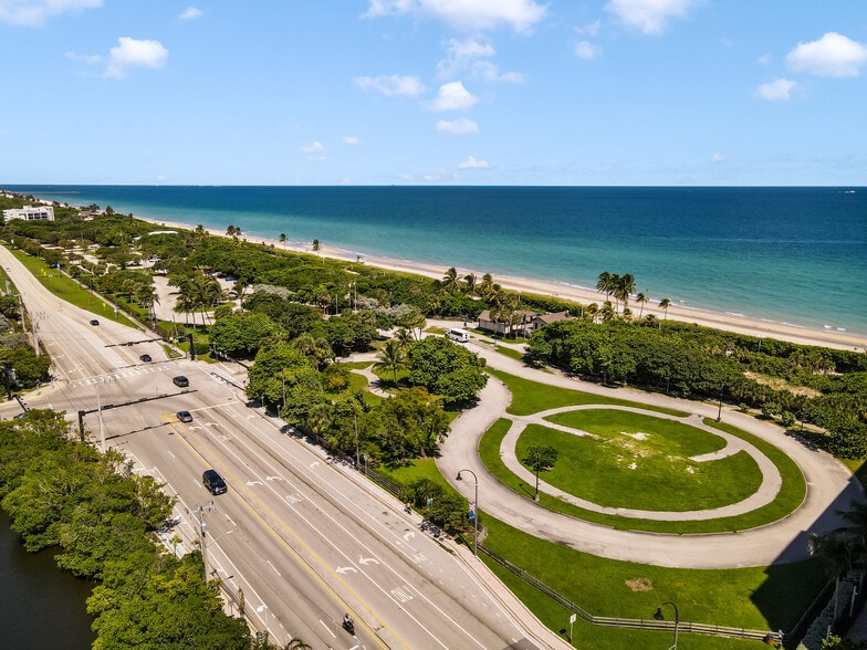 More Photos Of 3405 N Ocean Dr, Hollywood Hotel For Sale