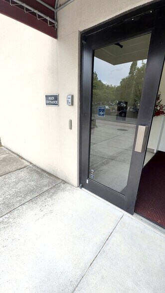 More Photos Of 4213-4217 9th St NW, Washington Funeral Home For Sale