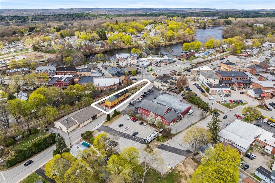 More Photos Of 21 Furnace St, Danielson Storefront For Lease