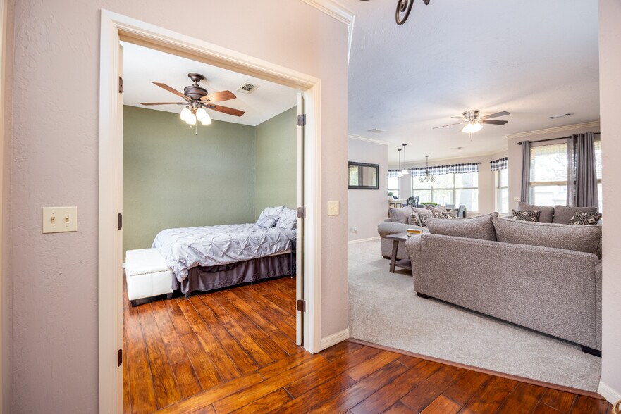 More Photos Of 12625 Sandpiper Rd, Thackerville Specialty For Sale