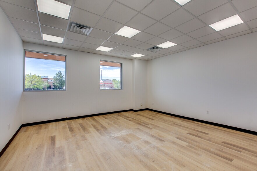 More Photos Of 9145 Commerce Center Cir, Highlands Ranch Office For Sale