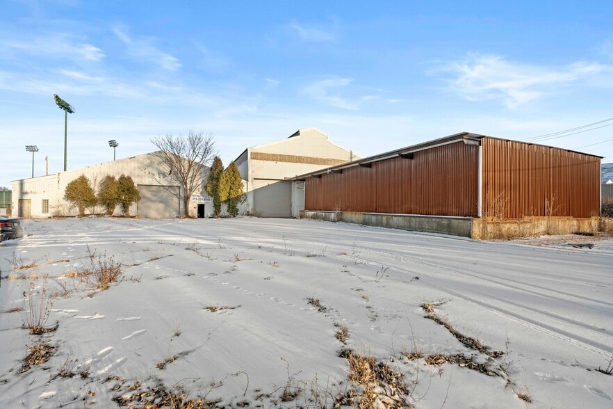 More Photos Of 4450 Euclid, East Chicago Warehouse For Sale