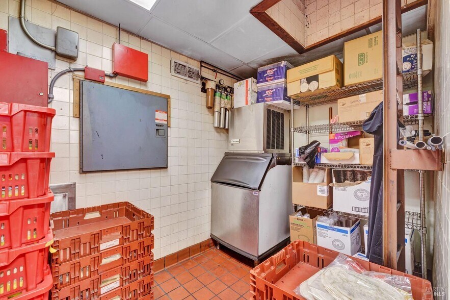 More Photos Of 760 S Main St, Fort Bragg Restaurant For Sale