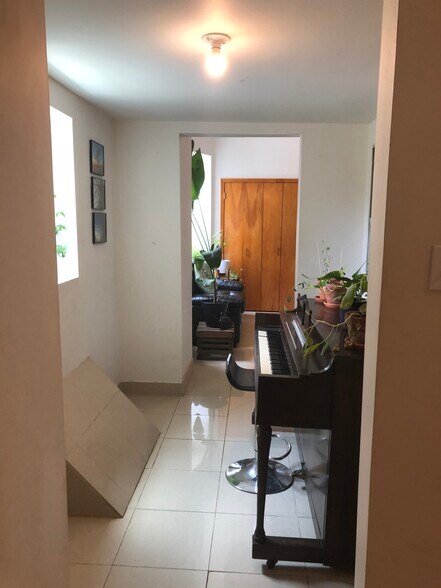 More Photos Of 125 Stratford Ave, Pittsburgh Apartments For Sale