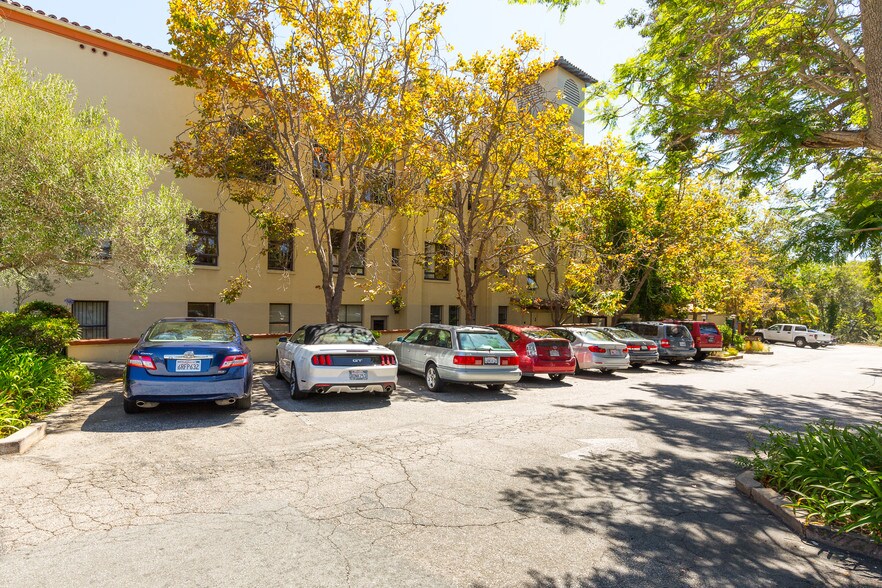 More Photos Of 555 Soquel Ave, Santa Cruz Office For Sale