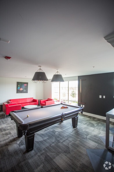 More Photos Of Mooreview Pky @ Loudoun County Pky, Ashburn Unknown For Lease