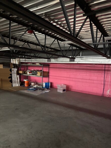 More Photos Of 12810 Century Dr, Stafford Showroom For Lease