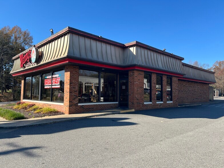 More Photos Of 6824 Hull Street Rd, Richmond Fast Food For Sale