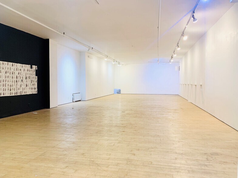 More Photos Of 133 Eldridge St, New York Storefront Retail Residential For Lease