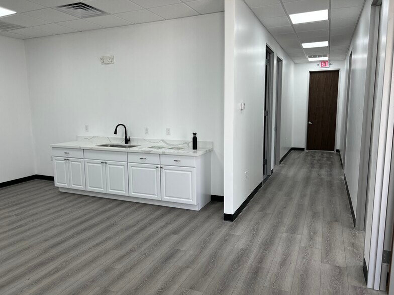 More Photos Of 19956 Franz Rd, Katy Unknown For Lease