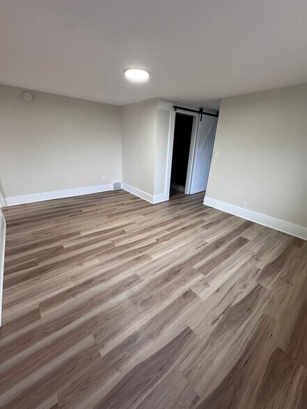 More Photos Of 470-472 Sumner St, Akron Apartments For Sale