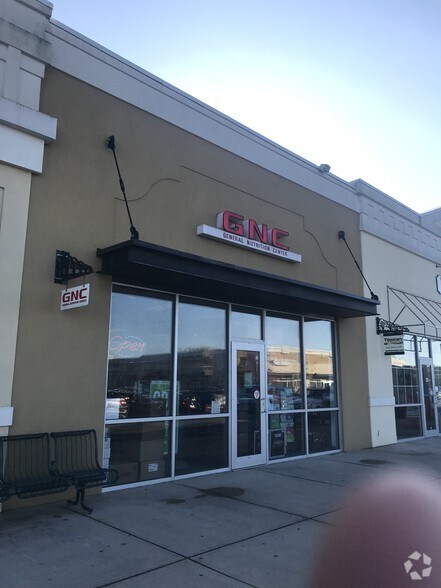 More Photos Of 22 Clifton Country Rd, Clifton Park Unknown For Lease