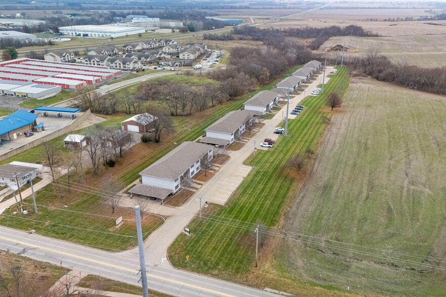 More Photos Of 2301 S Riverside Rd, Saint Joseph Apartments For Sale