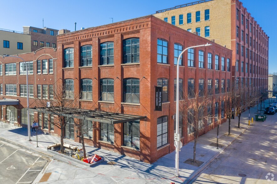 Primary Photo Of 1132-1140 W Fulton St, Chicago Loft Creative Space For Lease