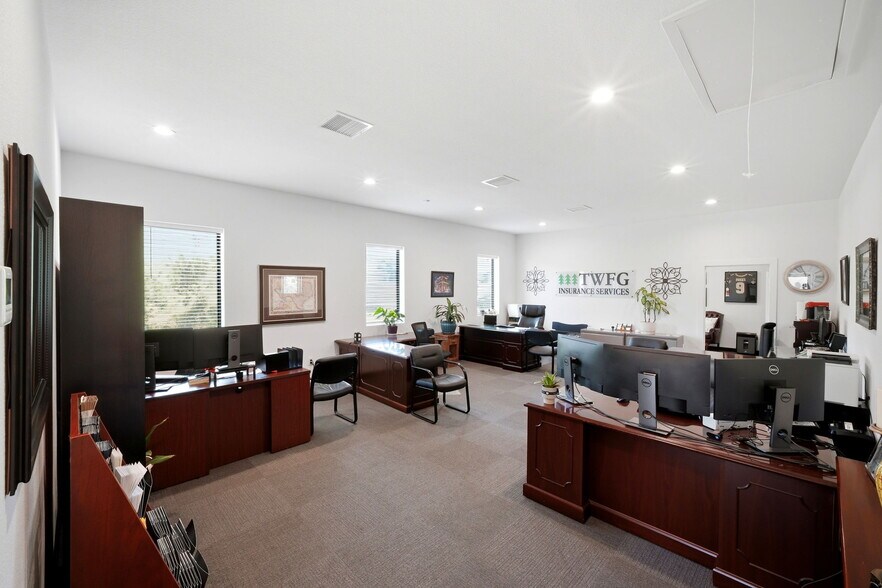More Photos Of 23309 Kuykendahl Rd, Tomball Office For Sale