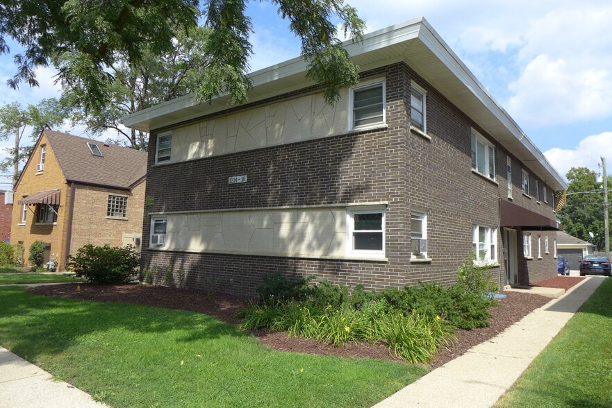 Primary Photo Of 1214 Marengo Ave, Forest Park Apartments For Sale