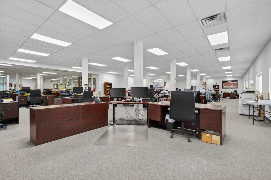 More Photos Of 173 County 526 rd, Allentown Office For Sale