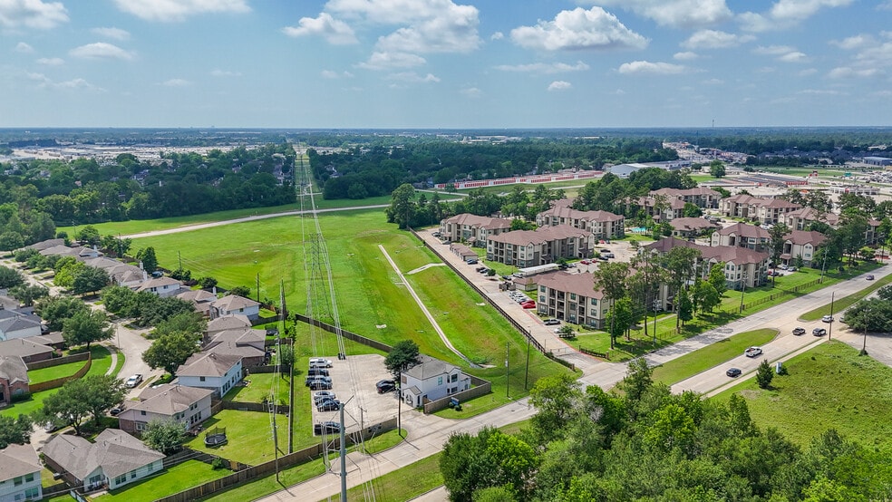 More Photos Of 20713 Aldine Westfield Rd, Houston Office Residential For Sale