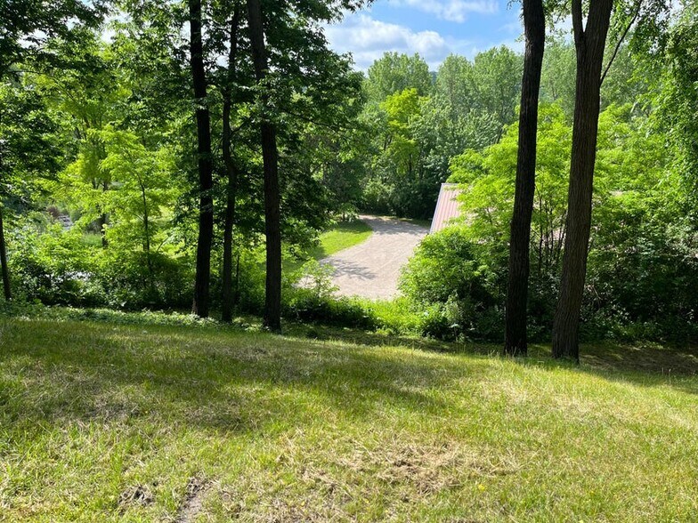 More Photos Of 15315 County Road 25, Rollingstone Flex For Sale