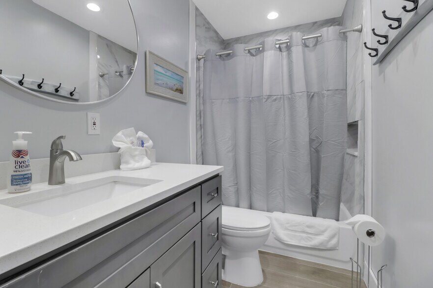 More Photos Of 4838 Esplanade St, Bonita Springs Multifamily For Sale