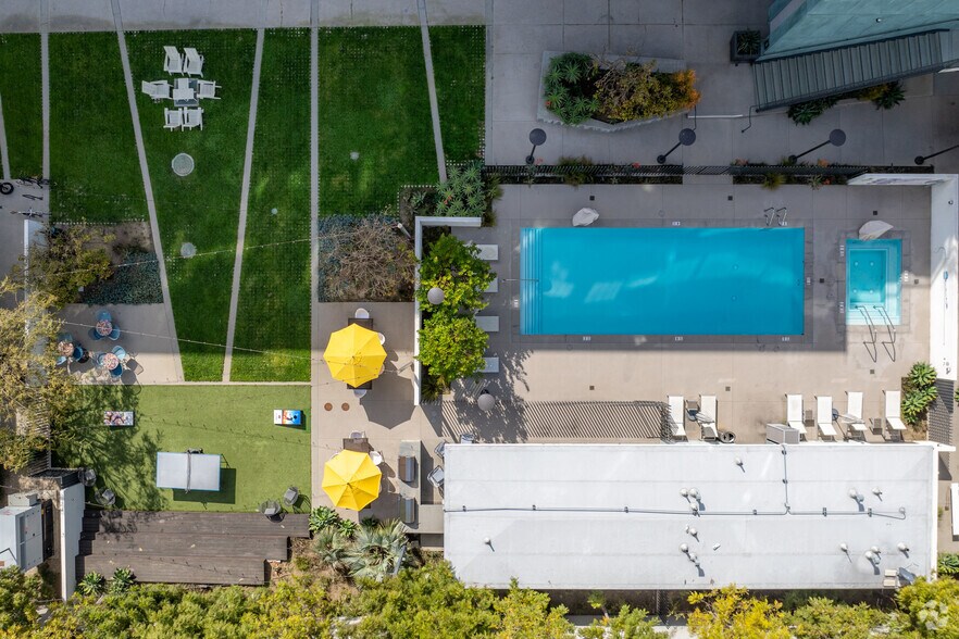 More Photos Of 4061-4065 Glencoe Ave, Marina Del Rey Office For Lease