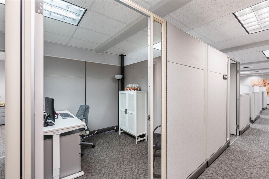 More Photos Of 702 E Idaho St, Kalispell Office For Sale