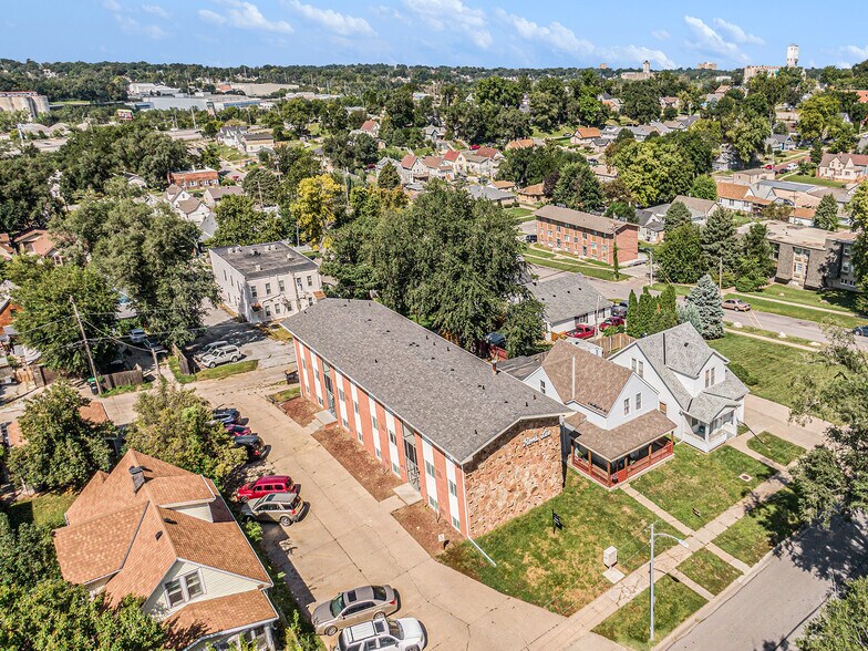 More Photos Of 4422 S 25th St, Omaha Apartments For Sale