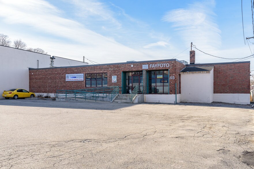 More Photos Of 45 Electric Ave, Brighton Flex For Sale