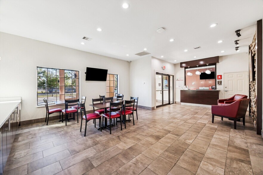 More Photos Of 20543 Interstate 45, Spring Hotel For Sale