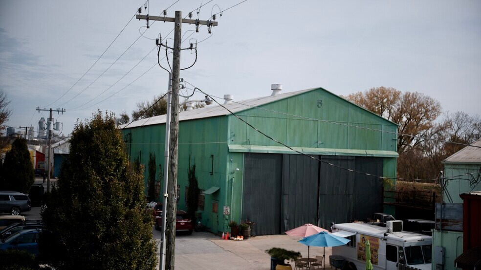 More Photos Of 3306 Charles Page Blvd, Tulsa Warehouse For Lease