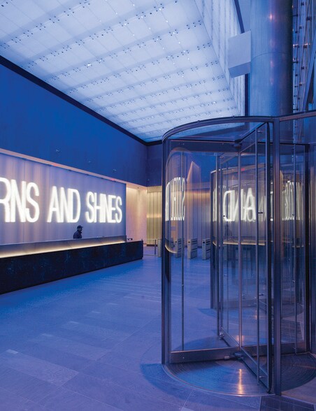 More Photos Of 7 World Trade Center, New York Office Residential For Lease