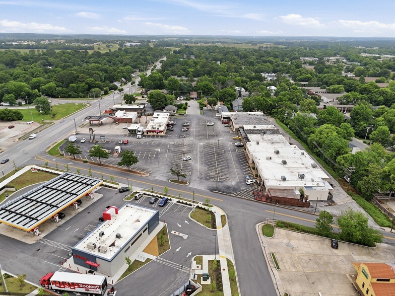 More Photos Of 1200-1220 N Garland Ave, Fayetteville Unknown For Lease