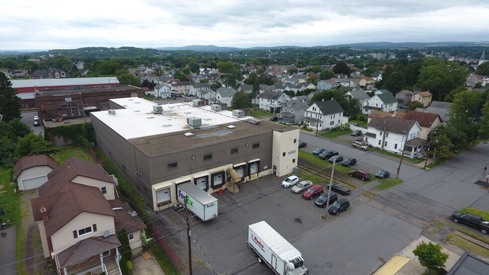 More Photos Of 508 Delaware Ave, West Pittston Warehouse For Sale