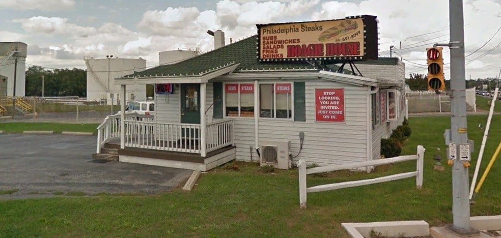 Primary Photo Of 5155 Simpson Ferry Rd, Mechanicsburg Restaurant For Lease