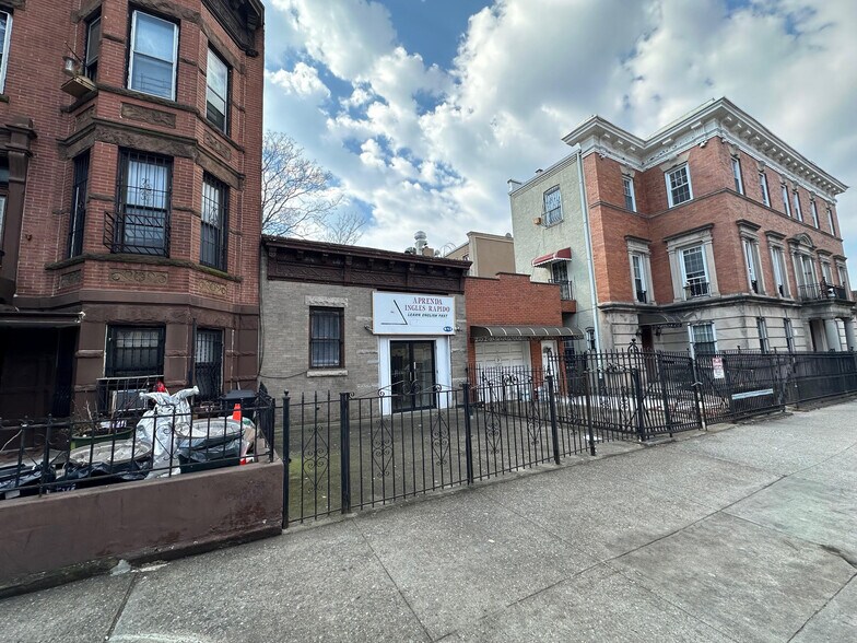 More Photos Of 412 55th St, Brooklyn Land For Sale